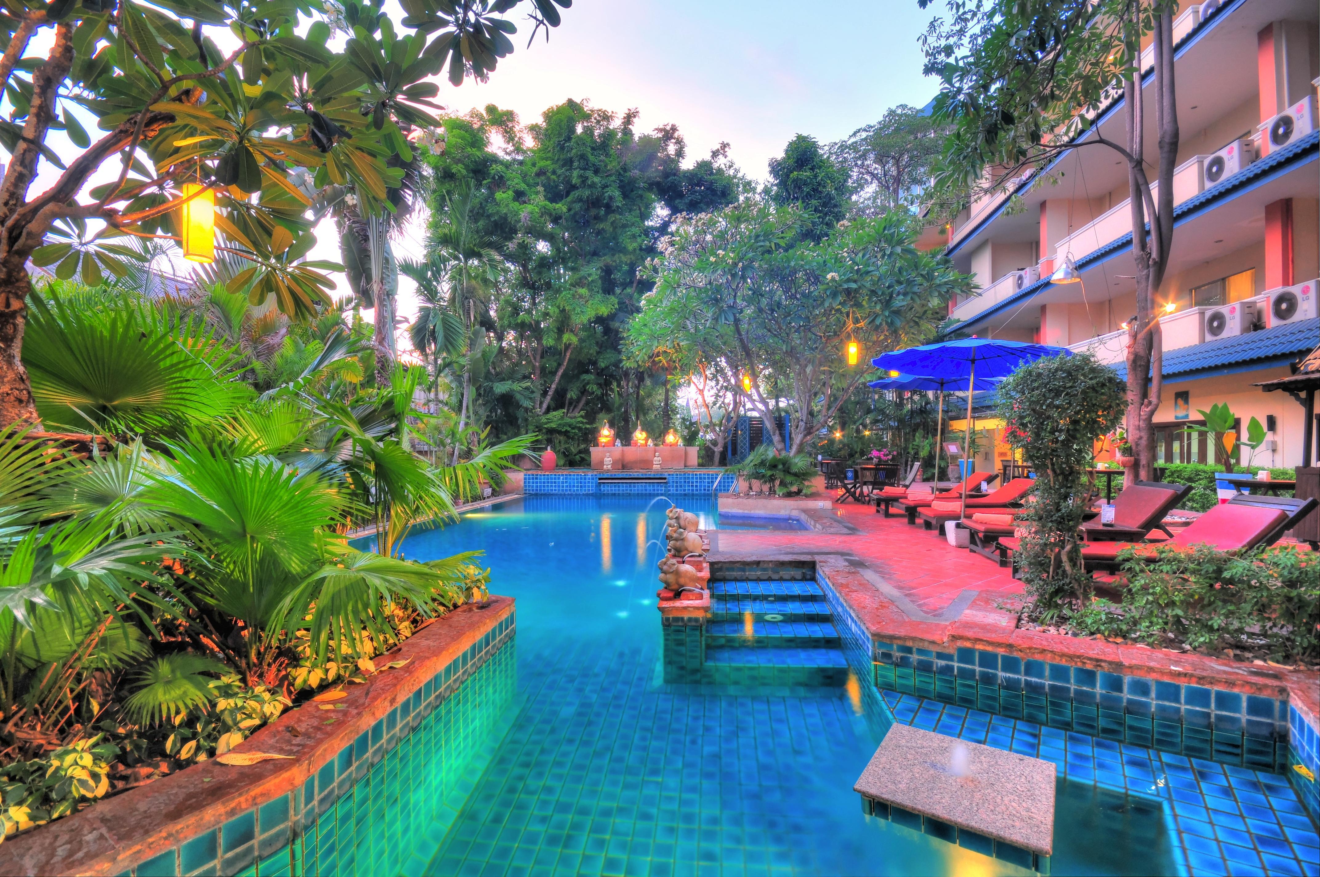 Gazebo Resort, Pattaya Luaran gambar