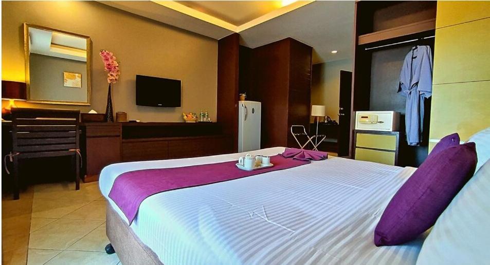 Gazebo Resort, Pattaya Luaran gambar